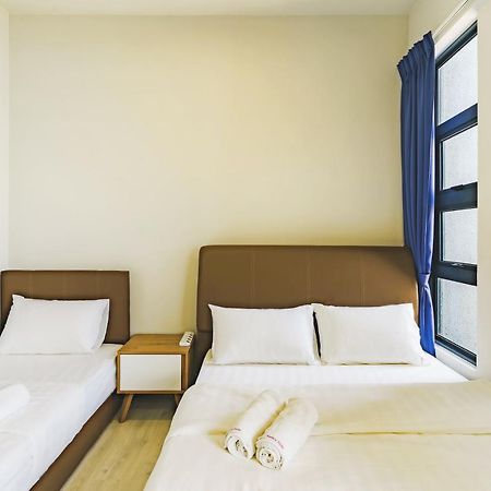 Full Seaview 2R1B Condo For 6Pax In Kota Kinabalu Exterior photo