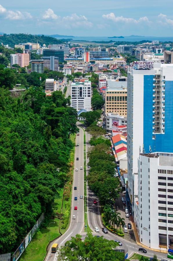 Full Seaview 2R1B Condo For 6Pax In Kota Kinabalu Exterior photo